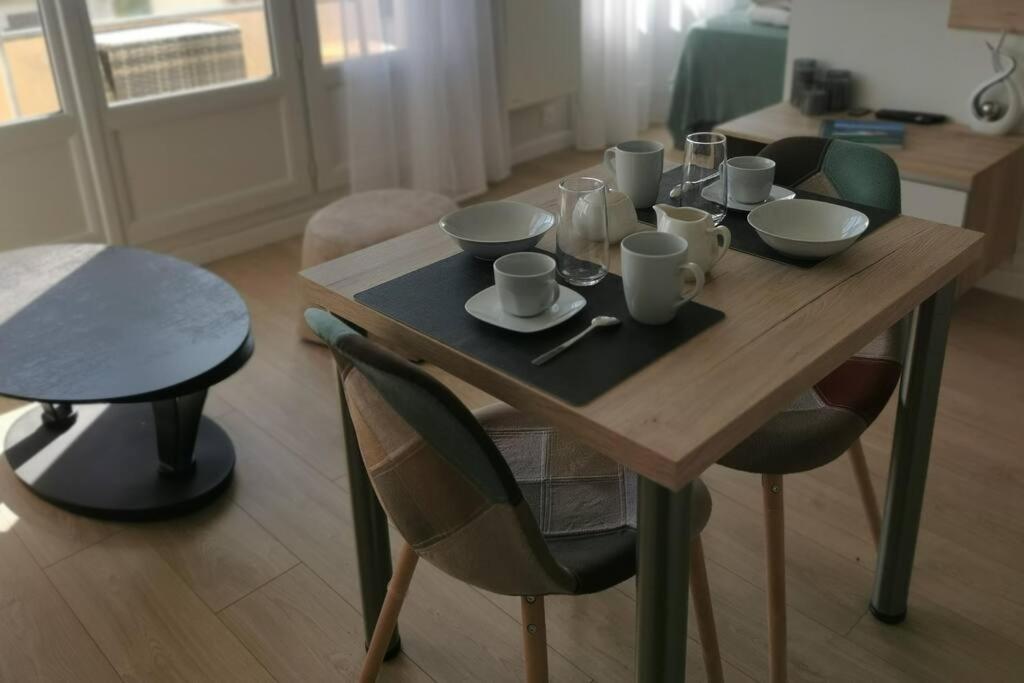 콩카르노 Le Stoubenn, Raffine Et Chaleureux 아파트 외부 사진